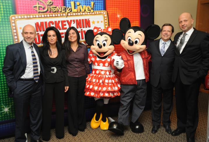 والت ديزني تحظر إعلانات المأكولات الضارة