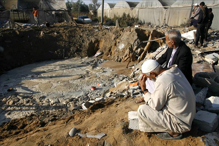 İsrail uçakları yine vurdu
