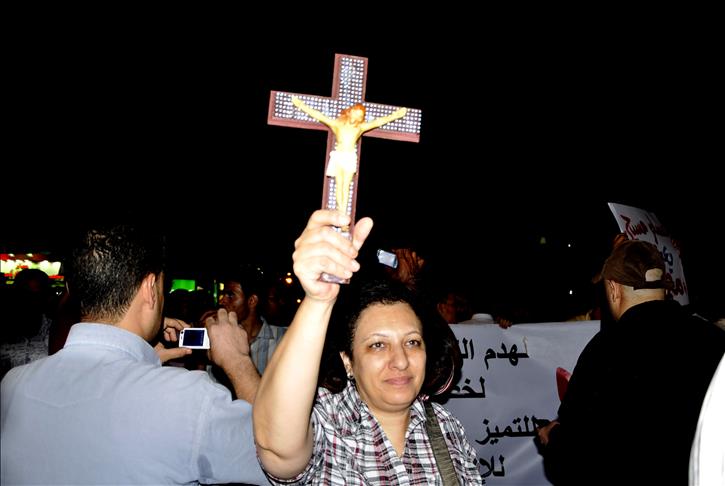 خلاف بين الأزهر وسلفيين حول تعيين نائب مسيحي للرئيس