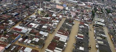 Sel felaketi havadan görüntülendi