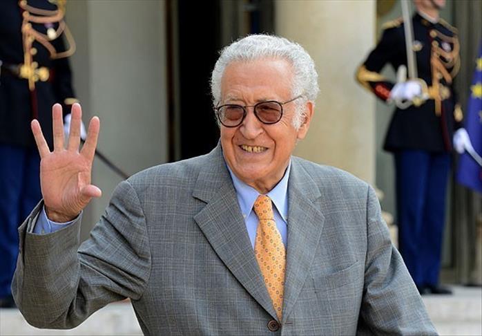 المتحدث باسم الإبراهيمي: المبعوث الأممي يلتقي مرسي خلال زيارته للقاهرة