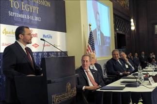 قنديل: "علي صندوق النقد إعلان أن مصر تسير في الطريق الصحيح"..(فيديو)