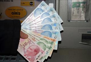 Emekli savcıyı sahte başkomiser dolandırdı