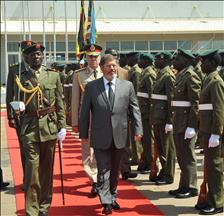 Завершился визит Мурси в Уганду