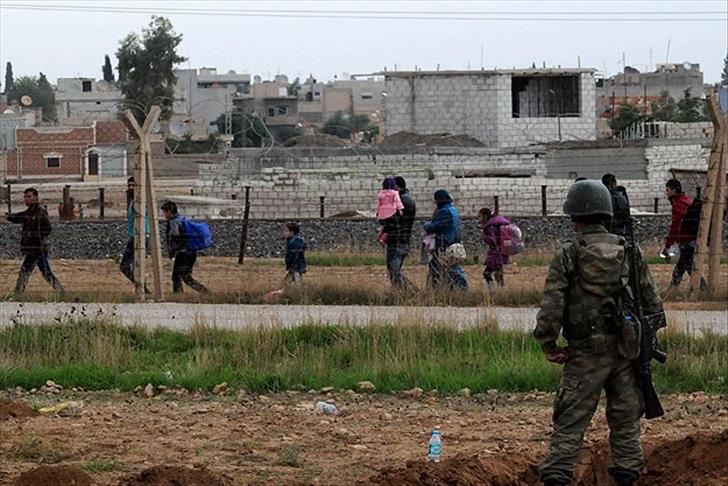 Репортеры АА  в Расулайне