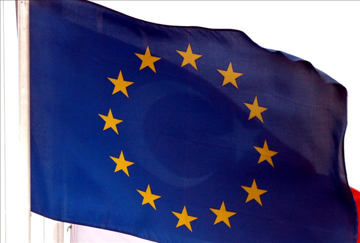 AB 5 yıllık boykotu kaldırdı