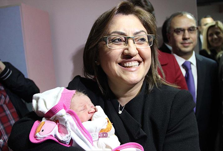 Yeni yılın ilk bebekleri