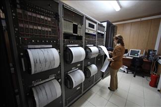 Japonya'da şiddetli deprem