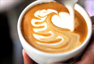 Kahvenizi sütlü için