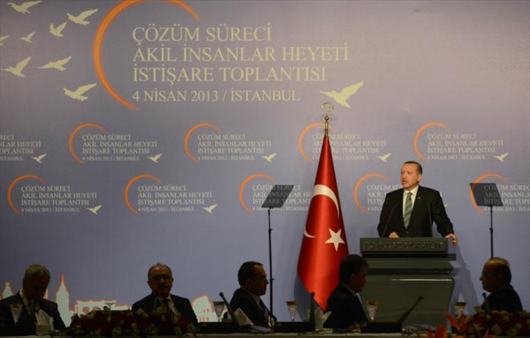 Turkish PM Erdogan meets "wise men and women"
