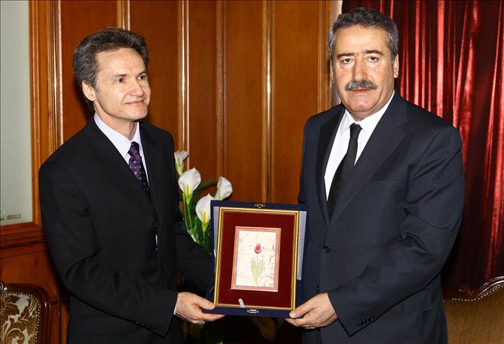 Измир рассчитывает на поддержку Румынии