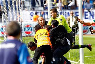 Harun Tekin'e 4 maç ceza