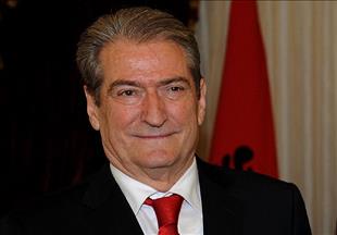 Albanija: SMI povukao ministre iz Vlade, Berisha predložio novi kabinet