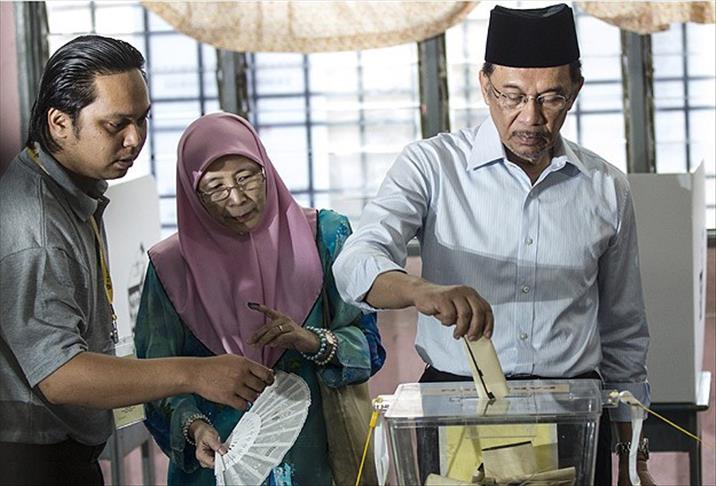 В Малайзии начались парламентские выборы