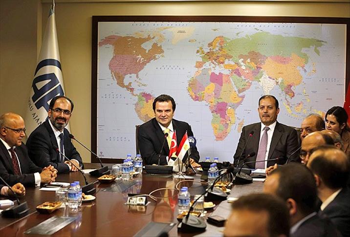 Министр информации Египта посетил АА