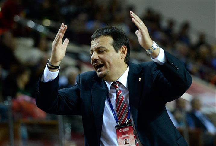 "Ergin Ataman kimsenin yedeği olmaz"