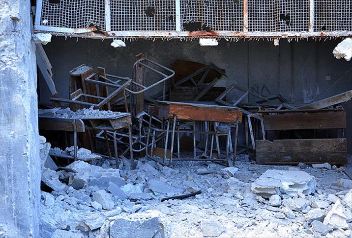 Suriye'de okullar da saldırı altında