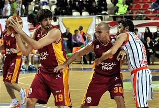 Финальная схватка продолжается