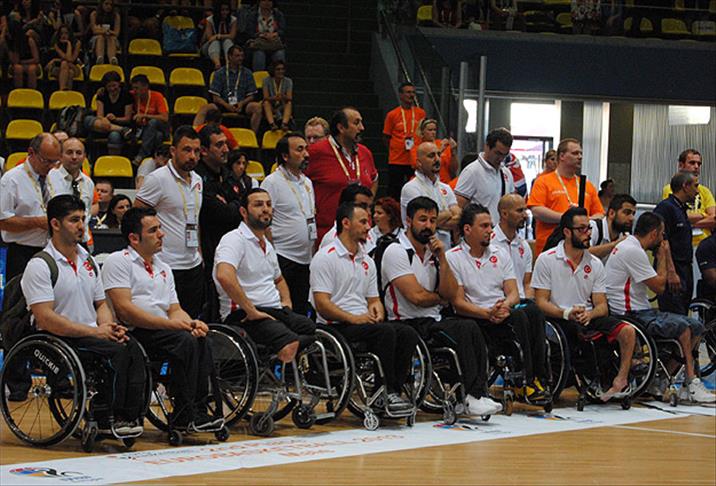 Şampiyonluk iki sayıyla kaçtı