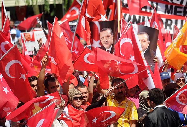 تجمع لأتراك أوروبا في ألمانيا دعمًا لأردوغان