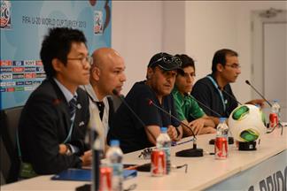 المدير الفني للعراق: نتمنى أن نكون محظوظين أمام كوريا الجنوبية