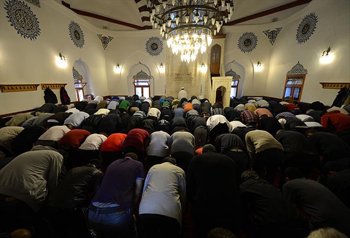 15 Arap ülkesinde bugün bayram