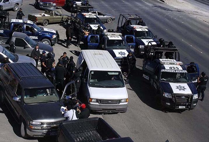 Uyuşturucu çeteleri polisle çatıştı: 14 ölü