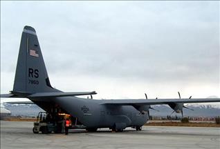 أمريكا وبريطانيا تعلقان المساعدات لشمال سوريا