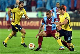 Trabzonspor dixwaze bibe pêşîkêşê komê