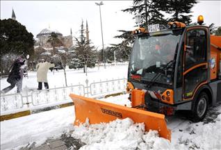 İstanbul'da kar yağışı etkisini azaltacak