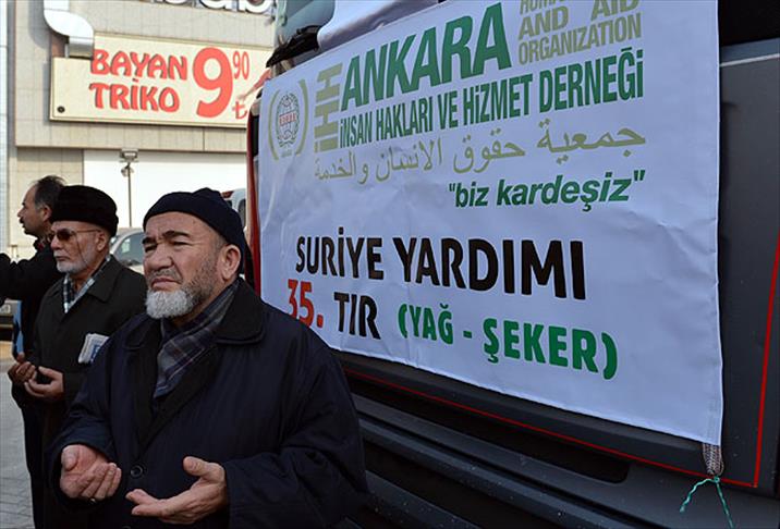İHH'dan Suriye'ye 5 tır yardım