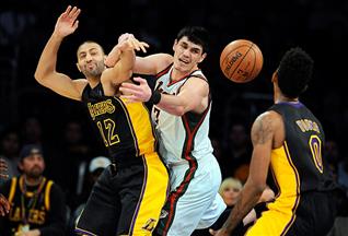 Milwaukee Bucks'ı Ersan sırtladı