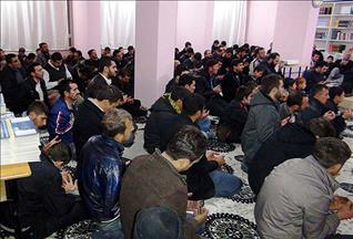 Li Bidlîsê 1383yemîn salvegera fetha Mekkeyê hat pîrozkirin