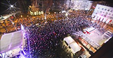 Thousands of citizens and tourists mark New Year in Sarajevo