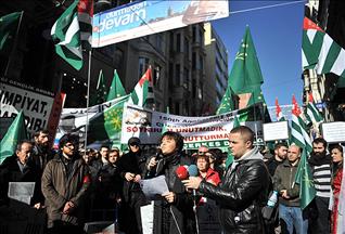 Çerkezler'den olimpiyat protestosu