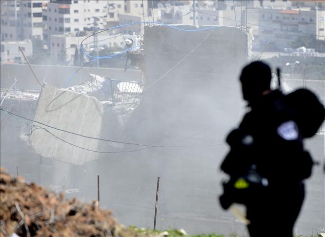 2 Gazans injured in Israeli raids