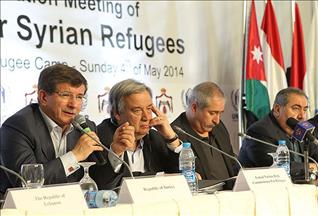 داودئۆغڵو: رژێمی سوریا تەنیا فرمێسک و خوێنی بۆ گەلی سوریا ھێناوە