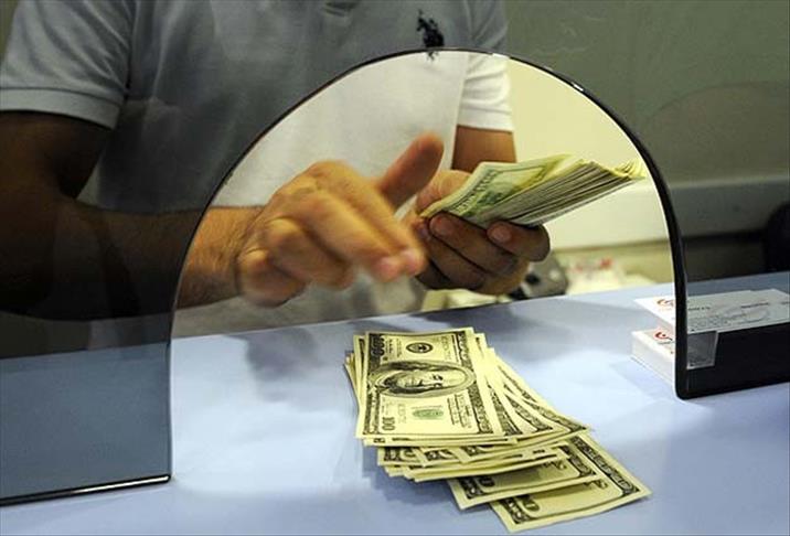 Argentina eyes intervention to bring down interest rates