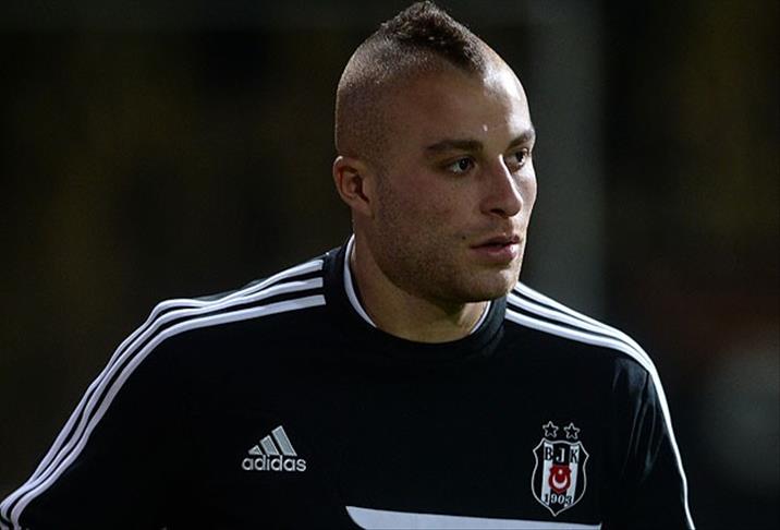Gökhan Töre 5 yıl daha Beşiktaş'ta
