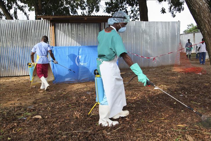 Ebola salgınında 4 bin 33 kişi öldü