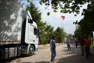 Turkey sends 634 aid vehicles to Kobani
