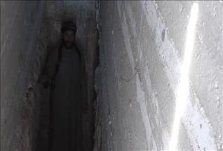 Muhalifler halkı korumak için sığınak yapıyor