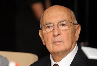 İtalya Cumhurbaşkanı Napolitano'dan ayrılık işareti