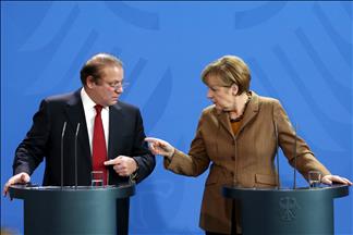 Merkel seeks to assure Sharif over Afghanistan
