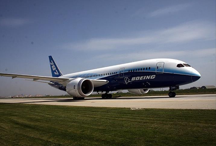 London's air space reopens after shutdown