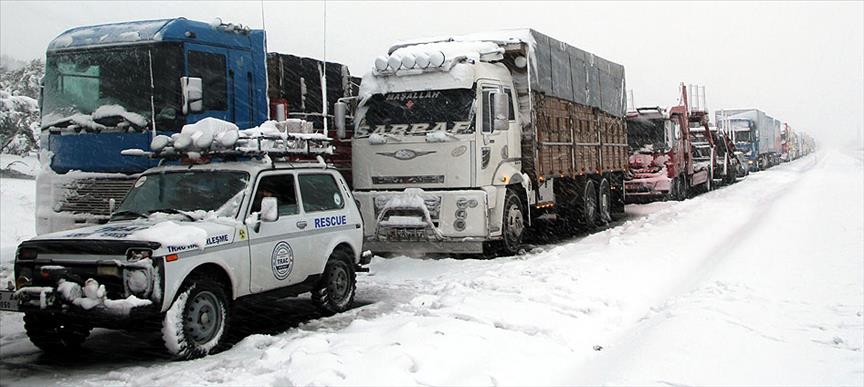 Balıkesir-İzmir karayolu ulaşıma açıldı