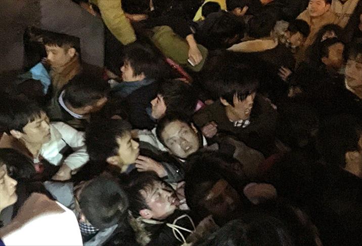 İzdihamda 'sahte para' iddiası