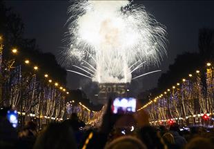 Новогодние торжества в Париже