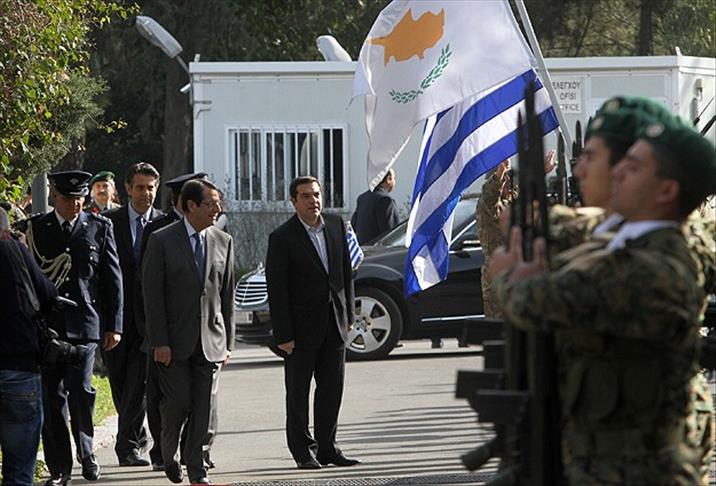 Ципрас посетил южную часть Кипра