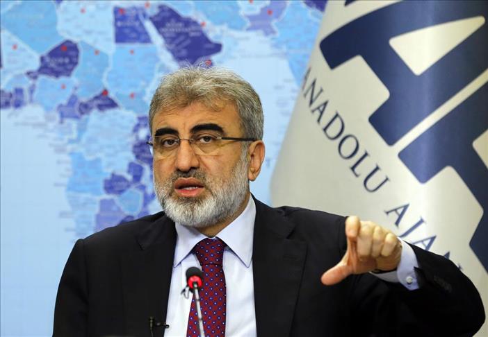 وزير الطاقة التركي: نسعى لبناء منصة وسفينة حفر